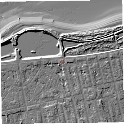 Shaded relief map of the ground around FY77BH, computed from Environment Agency LiDAR. The ground here sits at about 7 m above sea level and falls 10 m across the surrounding 800 m. Surface water reaching this point runs off ground lying to the east, 1.0 m higher.