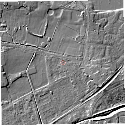 Shaded relief map of the ground around FY84HL, computed from Environment Agency LiDAR. The ground here sits at about 4 m above sea level and falls 7 m across the surrounding 800 m. Surface water reaching this point runs off ground lying to the east, 1.9 m higher.