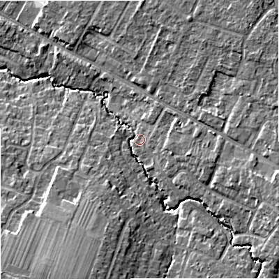 Shaded relief map of the ground around GL33DY, computed from Environment Agency LiDAR. The ground here sits at about 31 m above sea level and falls 13 m across the surrounding 800 m. Surface water reaching this point runs off ground lying to the south-south-west, 10.6 m higher.