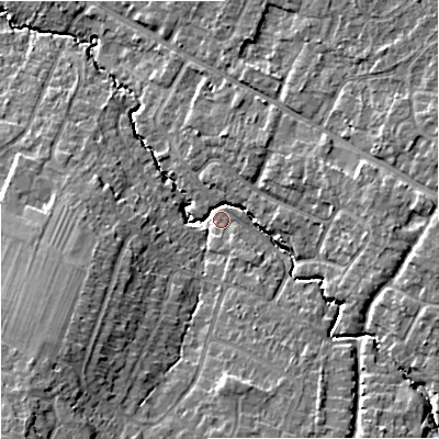 Shaded relief map of the ground around GL33EE, computed from Environment Agency LiDAR. The ground here sits at about 31 m above sea level and falls 15 m across the surrounding 800 m. Surface water reaching this point runs off ground lying to the south-west, 10.7 m higher.