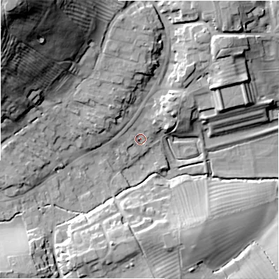 Shaded relief map of the ground around GL556JQ, computed from Environment Agency LiDAR. The ground here sits at about 139 m above sea level and falls 55 m across the surrounding 800 m. Surface water reaching this point runs off ground lying to the west-north-west, 3.5 m higher.