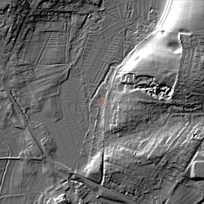 Shaded relief map of the ground around GL72DZ, computed from Environment Agency LiDAR. The ground here sits at about 113 m above sea level and falls 25 m across the surrounding 800 m. Surface water reaching this point runs off ground lying to the east, 8.7 m higher.