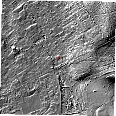 Shaded relief map of the ground around GU526DS, computed from Environment Agency LiDAR. The ground here sits at about 91 m above sea level and falls 21 m across the surrounding 800 m. Surface water reaching this point runs off ground lying to the south-east, 13.9 m higher.