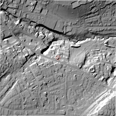 Shaded relief map of the ground around HD33AD, computed from Environment Agency LiDAR. The ground here sits at about 139 m above sea level and falls 60 m across the surrounding 800 m. Surface water reaching this point runs off ground lying to the south, 4.3 m higher.