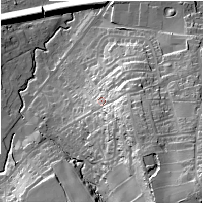Shaded relief map of the ground around HD89NH, computed from Environment Agency LiDAR. The ground here sits at about 125 m above sea level and falls 70 m across the surrounding 800 m. Surface water reaching this point runs off ground lying to the south-east, 24.2 m higher.