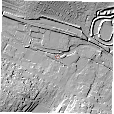 Shaded relief map of the ground around HP42AA, computed from Environment Agency LiDAR. The ground here sits at about 104 m above sea level and falls 40 m across the surrounding 800 m. Surface water reaching this point runs off ground lying to the east, 3.5 m higher.