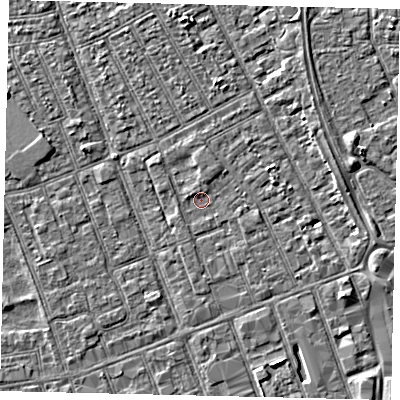 Shaded relief map of the ground around HU33DA, computed from Environment Agency LiDAR. The ground here sits at about 2 m above sea level and falls 3 m across the surrounding 800 m. Surface water reaching this point runs off ground lying to the north-north-east, 0.9 m higher.