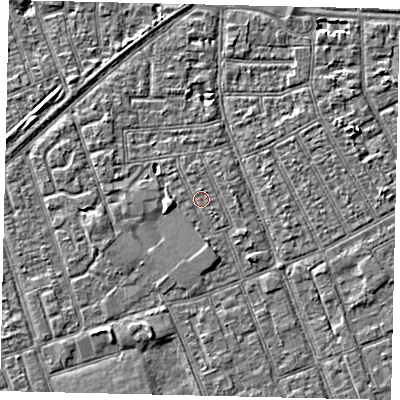 Shaded relief map of the ground around HU33HX, computed from Environment Agency LiDAR. The ground here sits at about 3 m above sea level and falls 3 m across the surrounding 800 m. Surface water reaching this point runs off ground lying to the west, 2.0 m higher.