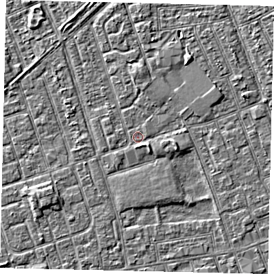 Shaded relief map of the ground around HU33LE, computed from Environment Agency LiDAR. The ground here sits at about 3 m above sea level and falls 3 m across the surrounding 800 m. Surface water reaching this point runs off ground lying to the east-south-east, 1.7 m higher.
