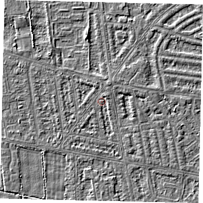 Shaded relief map of the ground around HU68SS, computed from Environment Agency LiDAR. The ground here sits at about 2 m above sea level and falls 3 m across the surrounding 800 m. Surface water reaching this point runs off ground lying to the north-north-east, 1.9 m higher.