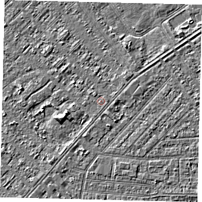 Shaded relief map of the ground around HU88JN, computed from Environment Agency LiDAR. The ground here sits at about 2 m above sea level and falls 4 m across the surrounding 800 m. Surface water reaching this point runs off ground lying to the east, 0.5 m higher.