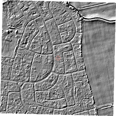 Shaded relief map of the ground around HU94NR, computed from Environment Agency LiDAR. The ground here sits at about 2 m above sea level and falls 3 m across the surrounding 800 m. The ground contributing surface water to this point lies to the south-south-east.
