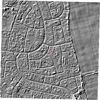 Shaded relief map of the ground around HU95DZ, computed from Environment Agency LiDAR. The ground here sits at about 2 m above sea level and falls 2 m across the surrounding 800 m. The ground contributing surface water to this point lies to the east-south-east.