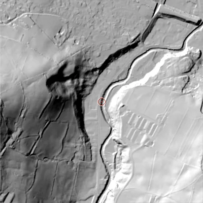 Shaded relief map of the ground around HX75ER, computed from Environment Agency LiDAR. The ground here sits at about 95 m above sea level and falls 118 m across the surrounding 800 m. Surface water reaching this point runs off ground lying to the west, 114.0 m higher.