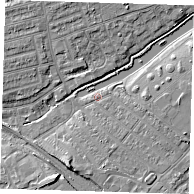 Shaded relief map of the ground around IG118QY, computed from Environment Agency LiDAR. The ground here sits at about 5 m above sea level and falls 9 m across the surrounding 800 m. Surface water reaching this point runs off ground lying to the south, 4.1 m higher.