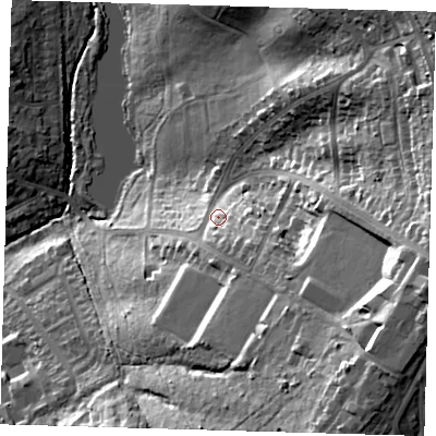 Shaded relief map of the ground around IG89RE, computed from Environment Agency LiDAR. The ground here sits at about 40 m above sea level and falls 43 m across the surrounding 800 m. Surface water reaching this point runs off ground lying to the south-east, 25.5 m higher.