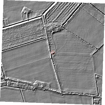 Shaded relief map of the ground around IP279LG, computed from Environment Agency LiDAR. The ground here sits at about 1 m above sea level and falls 3 m across the surrounding 800 m. Surface water reaching this point runs off ground lying to the south-east, 0.6 m higher.