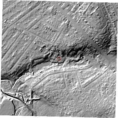 Shaded relief map of the ground around KT190ED, computed from Environment Agency LiDAR. The ground here sits at about 28 m above sea level and falls 23 m across the surrounding 800 m. Surface water reaching this point runs off ground lying to the north-north-east, 8.6 m higher.