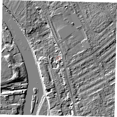 Shaded relief map of the ground around KT25DF, computed from Environment Agency LiDAR. The ground here sits at about 7 m above sea level and falls 5 m across the surrounding 800 m. Surface water reaching this point runs off ground lying to the south-south-east, 3.4 m higher.