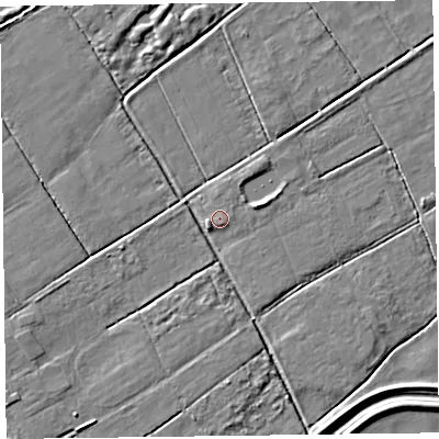 Shaded relief map of the ground around L370AQ, computed from Environment Agency LiDAR. The ground here sits at about 5 m above sea level and falls 5 m across the surrounding 800 m. Surface water reaching this point runs off ground lying to the south-east, 0.8 m higher.
