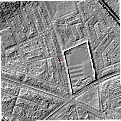Shaded relief map of the ground around L49SL, computed from Environment Agency LiDAR. The ground here sits at about 28 m above sea level and falls 10 m across the surrounding 800 m. Surface water reaching this point runs off ground lying to the east, 3.1 m higher.