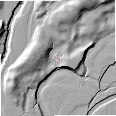 Shaded relief map of the ground around LA105ER, computed from Environment Agency LiDAR. The ground here sits at about 92 m above sea level and falls 34 m across the surrounding 800 m. Surface water reaching this point runs off ground lying to the east, 7.2 m higher.