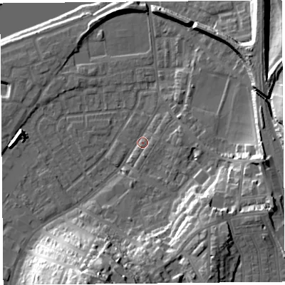 Shaded relief map of the ground around LA15PR, computed from Environment Agency LiDAR. The ground here sits at about 7 m above sea level and falls 33 m across the surrounding 800 m. Surface water reaching this point runs off ground lying to the east, 17.2 m higher.