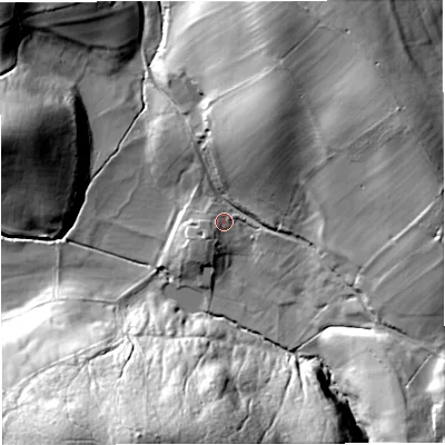 Shaded relief map of the ground around LA28AT, computed from Environment Agency LiDAR. The ground here sits at about 136 m above sea level and falls 51 m across the surrounding 800 m. Surface water reaching this point runs off ground lying to the east, 3.3 m higher.