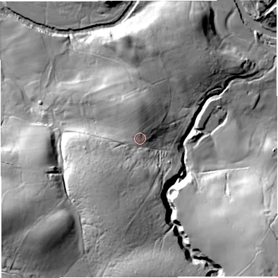Shaded relief map of the ground around LA28ET, computed from Environment Agency LiDAR. The ground here sits at about 142 m above sea level and falls 52 m across the surrounding 800 m. Surface water reaching this point runs off ground lying to the south-south-west, 17.4 m higher.