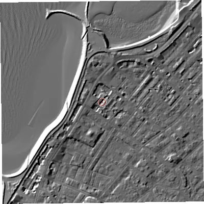 Shaded relief map of the ground around LA31TX, computed from Environment Agency LiDAR. The ground here sits at about 5 m above sea level and falls 7 m across the surrounding 800 m. Surface water reaching this point runs off ground lying to the west, 2.0 m higher.