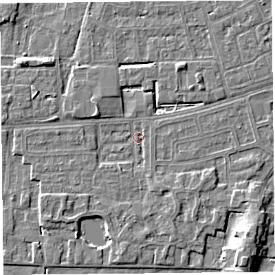 Shaded relief map of the ground around LA33DW, computed from Environment Agency LiDAR. The ground here sits at about 5 m above sea level and falls 6 m across the surrounding 800 m. Surface water reaching this point runs off ground lying to the south-south-east, 3.3 m higher.