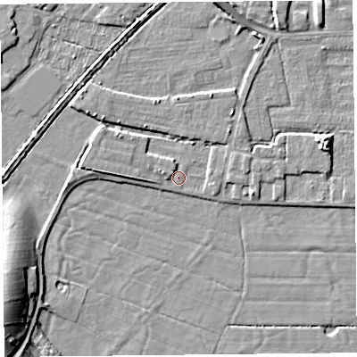 Shaded relief map of the ground around LA33EQ, computed from Environment Agency LiDAR. The ground here sits at about 5 m above sea level and falls 10 m across the surrounding 800 m. Surface water reaching this point runs off ground lying to the west, 2.5 m higher.