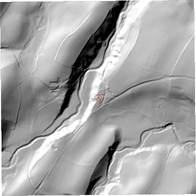 Shaded relief map of the ground around LA89BS, computed from Environment Agency LiDAR. The ground here sits at about 140 m above sea level and falls 70 m across the surrounding 800 m. Surface water reaching this point runs off ground lying to the east-north-east, 32.5 m higher.
