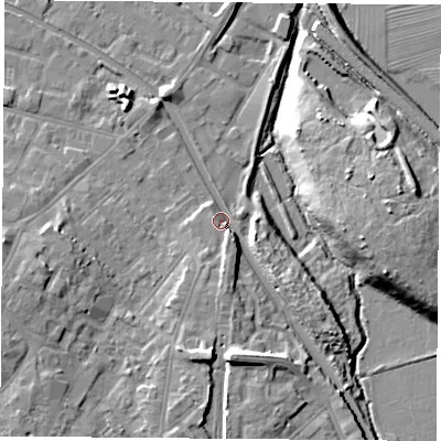 Shaded relief map of the ground around LE111HT, computed from Environment Agency LiDAR. The ground here sits at about 40 m above sea level and falls 15 m across the surrounding 800 m. Surface water reaching this point runs off ground lying to the south, 8.6 m higher.