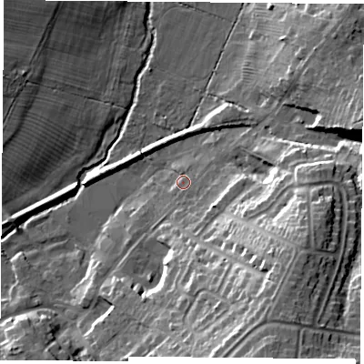 Shaded relief map of the ground around LE38BR, computed from Environment Agency LiDAR. The ground here sits at about 70 m above sea level and falls 25 m across the surrounding 800 m. Surface water reaching this point runs off ground lying to the south-east, 20.5 m higher.