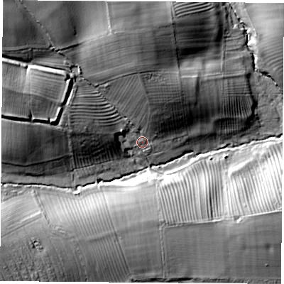 Shaded relief map of the ground around LE60LF, computed from Environment Agency LiDAR. The ground here sits at about 92 m above sea level and falls 33 m across the surrounding 800 m. Surface water reaching this point runs off ground lying to the north-west, 26.0 m higher.