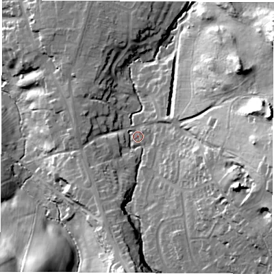 Shaded relief map of the ground around LE675AP, computed from Environment Agency LiDAR. The ground here sits at about 114 m above sea level and falls 45 m across the surrounding 800 m. Surface water reaching this point runs off ground lying to the east-south-east, 31.5 m higher.