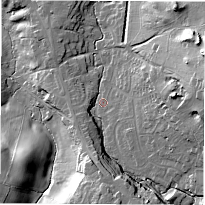 Shaded relief map of the ground around LE675BQ, computed from Environment Agency LiDAR. The ground here sits at about 115 m above sea level and falls 49 m across the surrounding 800 m. Surface water reaching this point runs off ground lying to the east, 28.9 m higher.