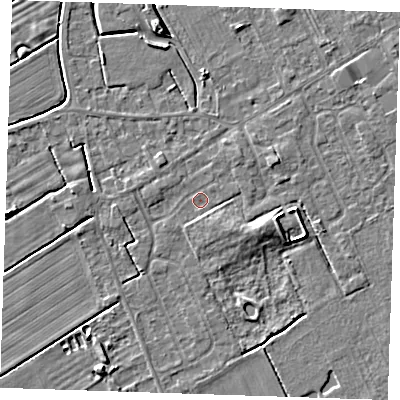 Shaded relief map of the ground around LN122BA, computed from Environment Agency LiDAR. The ground here sits at about 2 m above sea level and falls 5 m across the surrounding 800 m. Surface water reaching this point runs off ground lying to the south-east, 1.9 m higher.