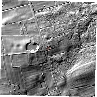 Shaded relief map of the ground around LN83JE, computed from Environment Agency LiDAR. The ground here sits at about 33 m above sea level and falls 10 m across the surrounding 800 m. Surface water reaching this point runs off ground lying to the north-north-east, 1.9 m higher.