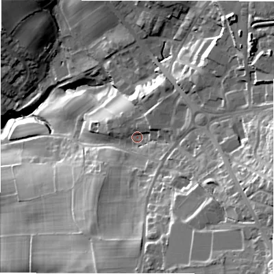 Shaded relief map of the ground around LS197DW, computed from Environment Agency LiDAR. The ground here sits at about 136 m above sea level and falls 59 m across the surrounding 800 m. Surface water reaching this point runs off ground lying to the south-east, 30.3 m higher.