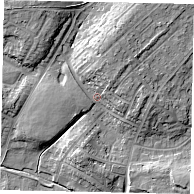 Shaded relief map of the ground around LU32ET, computed from Environment Agency LiDAR. The ground here sits at about 117 m above sea level and falls 15 m across the surrounding 800 m. Surface water reaching this point runs off ground lying to the north-north-east, 7.5 m higher.