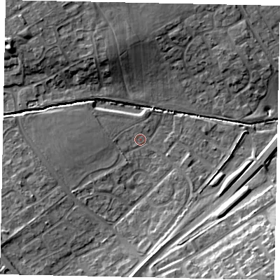 Shaded relief map of the ground around LU55UT, computed from Environment Agency LiDAR. The ground here sits at about 125 m above sea level and falls 17 m across the surrounding 800 m. Surface water reaching this point runs off ground lying to the south, 7.6 m higher.