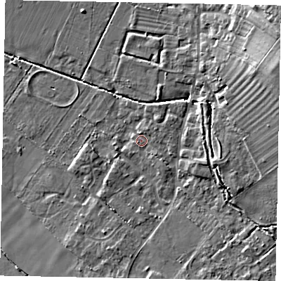 Shaded relief map of the ground around LU62HR, computed from Environment Agency LiDAR. The ground here sits at about 96 m above sea level and falls 15 m across the surrounding 800 m. Surface water reaching this point runs off ground lying to the south-east, 5.5 m higher.
