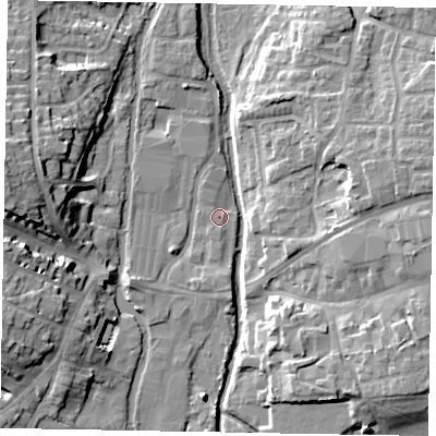 Shaded relief map of the ground around LU71LH, computed from Environment Agency LiDAR. The ground here sits at about 82 m above sea level and falls 16 m across the surrounding 800 m. Surface water reaching this point runs off ground lying to the south-west, 3.6 m higher.