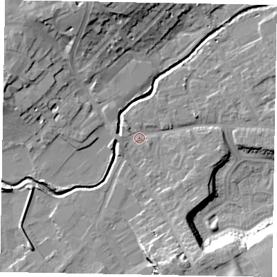 Shaded relief map of the ground around LU79SQ, computed from Environment Agency LiDAR. The ground here sits at about 84 m above sea level and falls 17 m across the surrounding 800 m. Surface water reaching this point runs off ground lying to the east, 3.9 m higher.