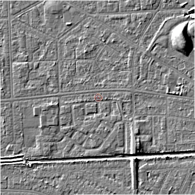 Shaded relief map of the ground around M147DS, computed from Environment Agency LiDAR. The ground here sits at about 33 m above sea level and falls 11 m across the surrounding 800 m. Surface water reaching this point runs off ground lying to the south-south-east, 4.5 m higher.