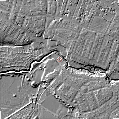 Shaded relief map of the ground around M218FF, computed from Environment Agency LiDAR. The ground here sits at about 25 m above sea level and falls 9 m across the surrounding 800 m. Surface water reaching this point runs off ground lying to the south-east, 4.4 m higher.