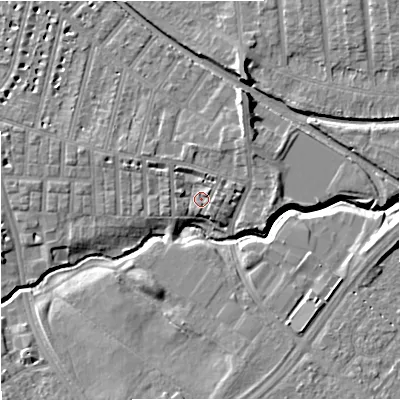 Shaded relief map of the ground around M218UB, computed from Environment Agency LiDAR. The ground here sits at about 28 m above sea level and falls 10 m across the surrounding 800 m. Surface water reaching this point runs off ground lying to the north-north-east, 1.9 m higher.