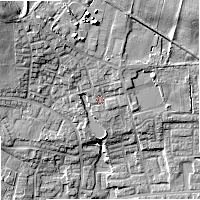 Shaded relief map of the ground around M283PG, computed from Environment Agency LiDAR. The ground here sits at about 93 m above sea level and falls 25 m across the surrounding 800 m. Surface water reaching this point runs off ground lying to the north, 9.8 m higher.